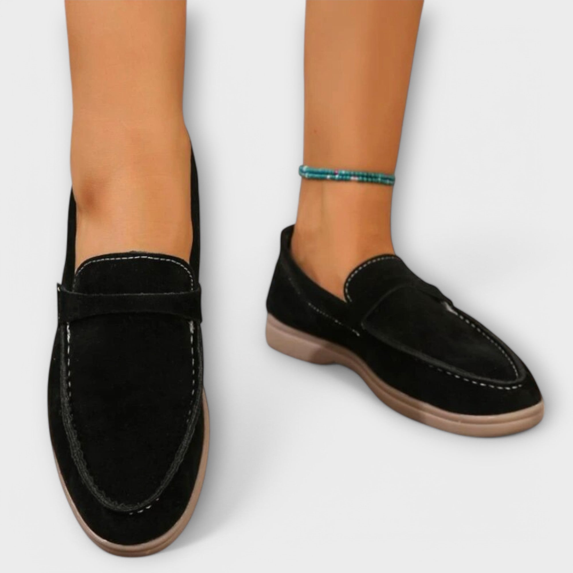 Elegantní dámské semišové mokasíny